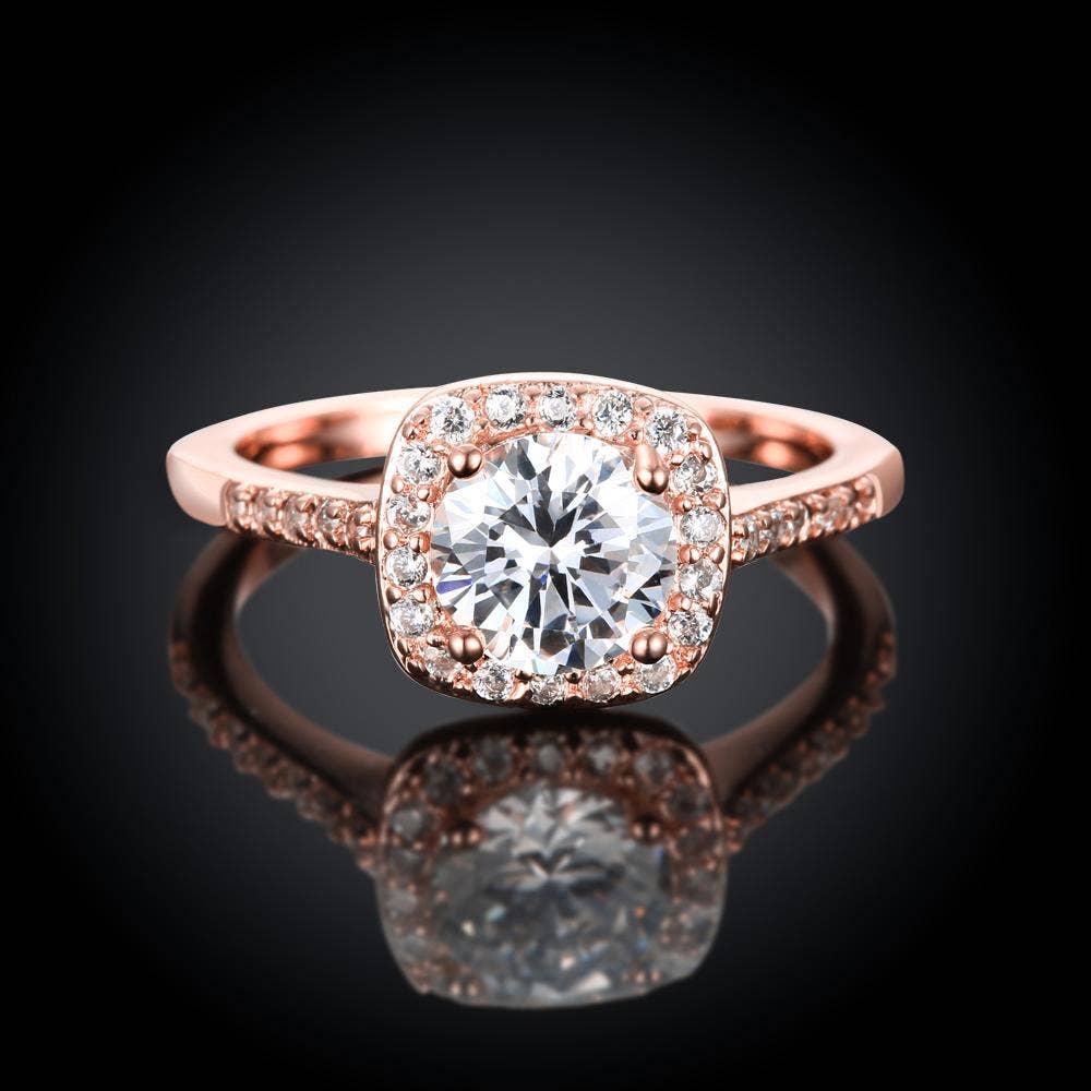 Swarovski Crystal Halo Ring: White / 8