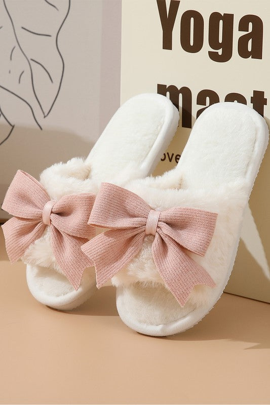 White Bow Knot Decor Open Toe Plush Slippers — product image
