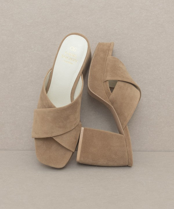 Oasis Society Carmen - Chunky Platform Mule Heel — product image