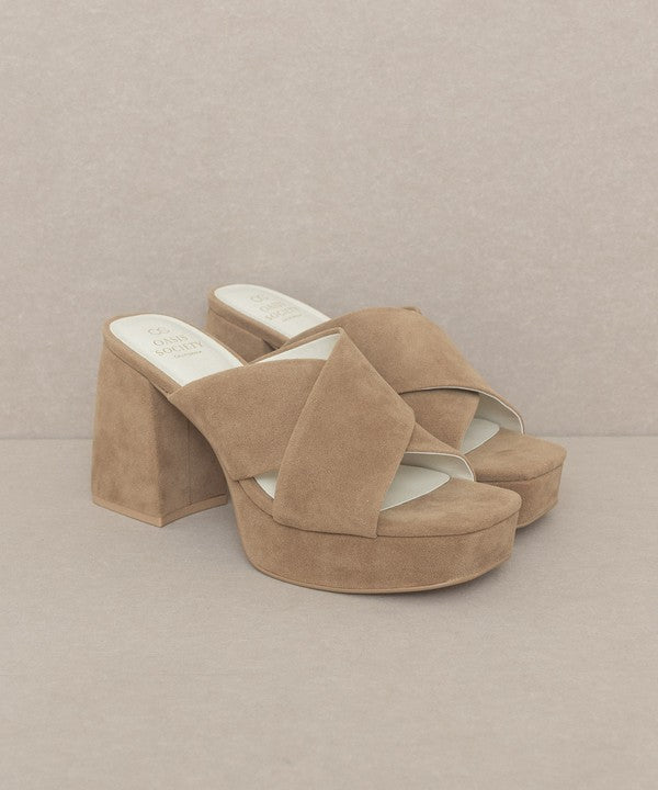 Oasis Society Carmen - Chunky Platform Mule Heel — product image