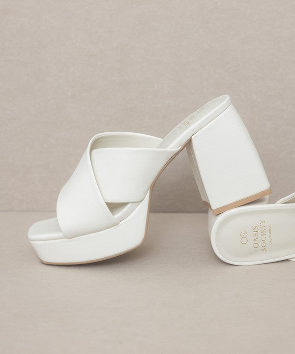 Oasis Society Carmen - Chunky Platform Mule Heel — product image