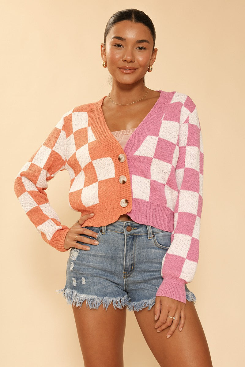 Two tone checkered cropped knit cardigan — product image