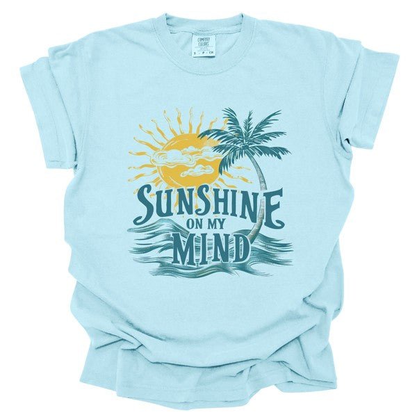 Plus - Sunshine on My Mind Beach Scene Summer Tee — product image