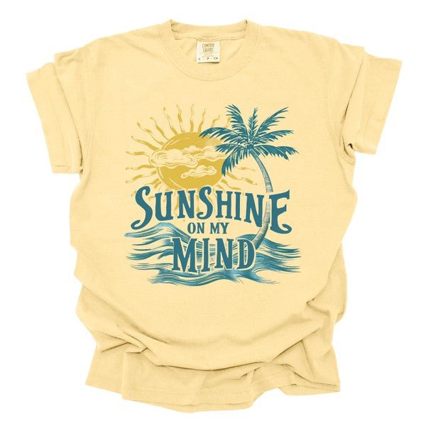 Plus - Sunshine on My Mind Beach Scene Summer Tee — product image