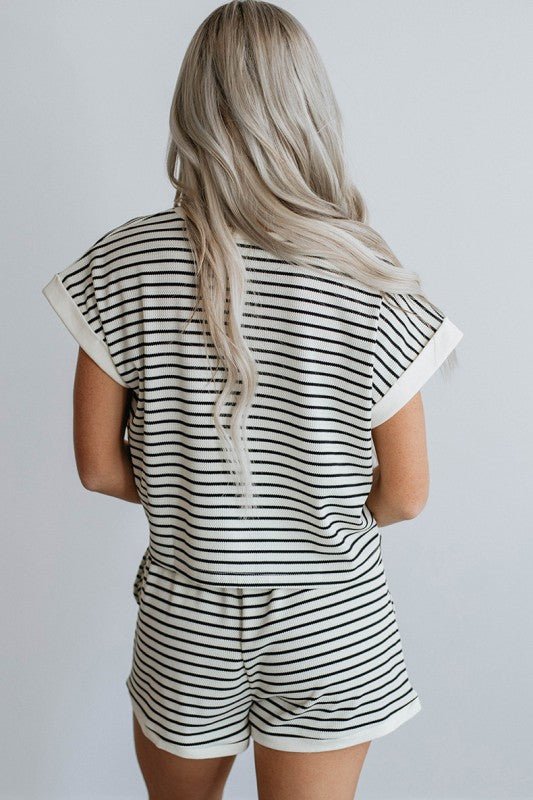 White Stripe Contrast Edge Tee and Shorts Set — product image