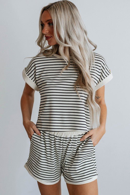 White Stripe Contrast Edge Tee and Shorts Set — product image