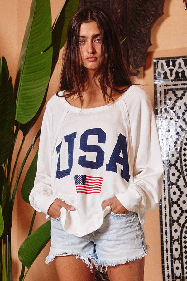 T1139-1B Graphic Semi- Crop Top, Gameday: OFF WHITE / S-M-L (2-2-2)