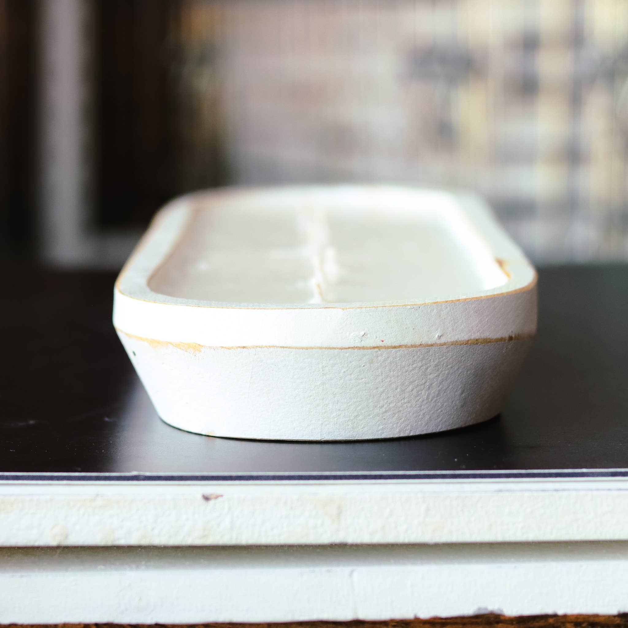 Fall Candle Scents - Large 7 Wick Dough Bowl Candle: Distressed White / Apple Maple Bourbon