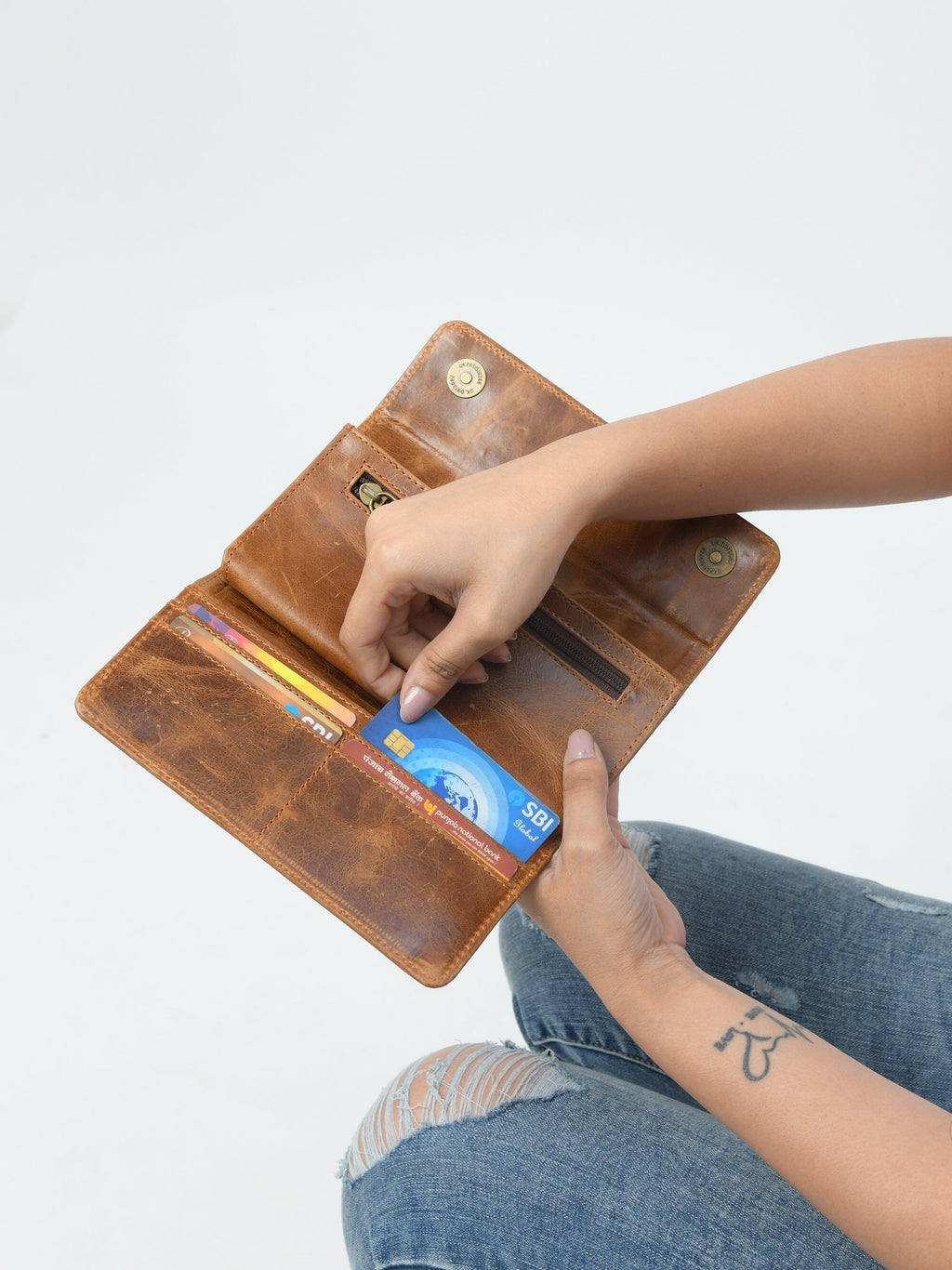 Ellison Women's Wallet- Tan Brown — product image