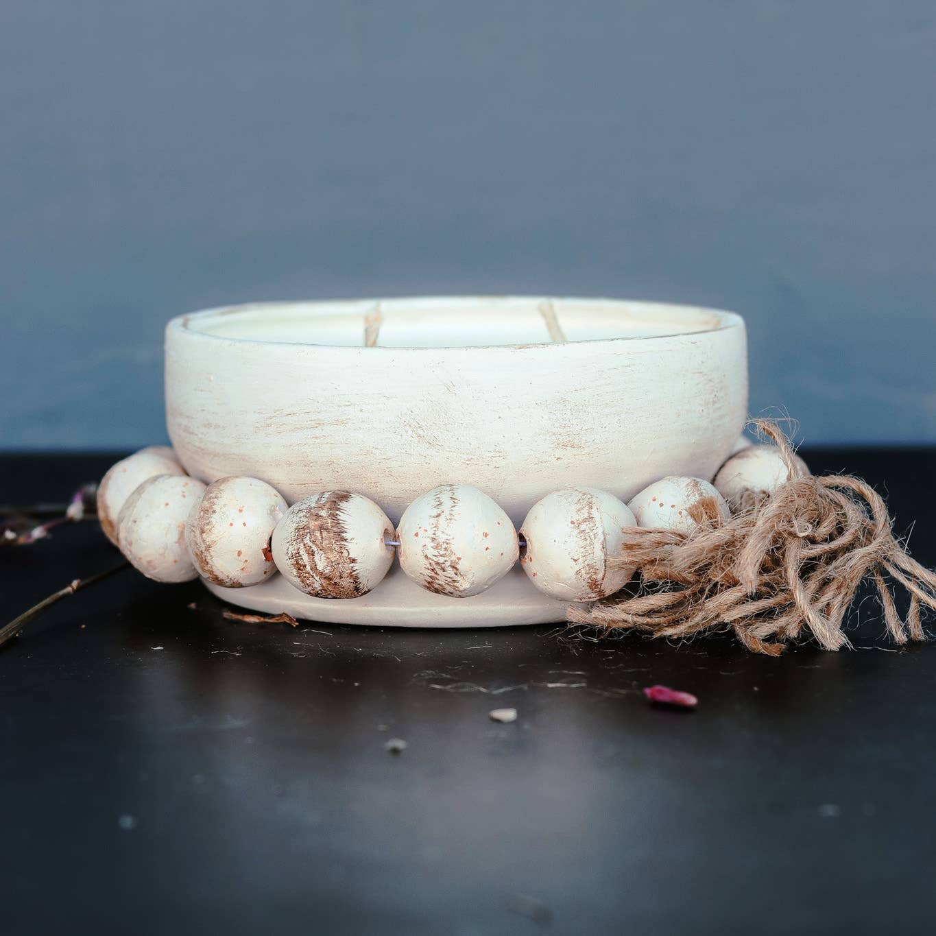 Pottery Bowl Candle with Clay Beads - Choose Your Scent: Lavender & Spring Apricot