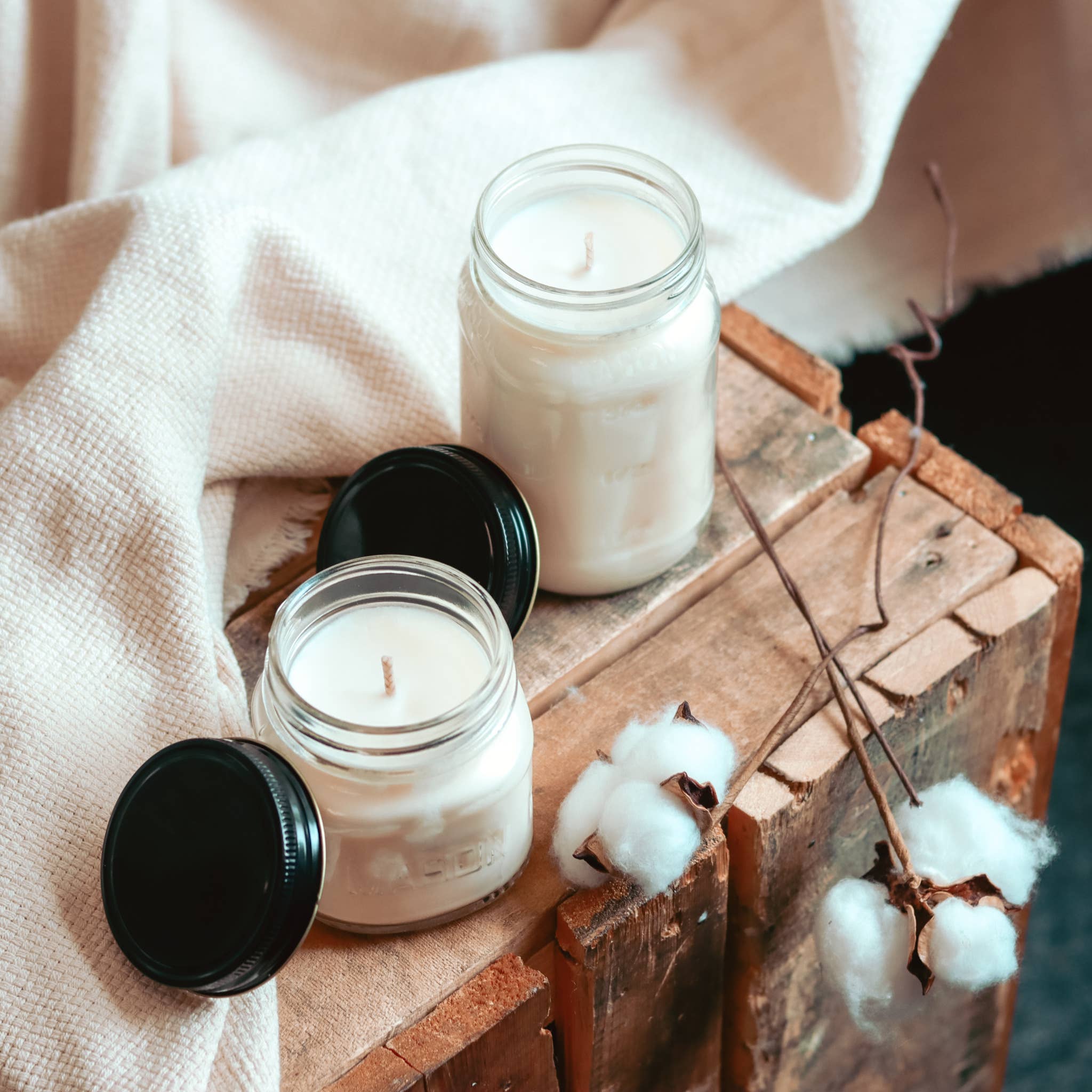 Private Label - Mason Jar Candle - Choose Your Scent: Mango & Coconut Milk / 13 oz