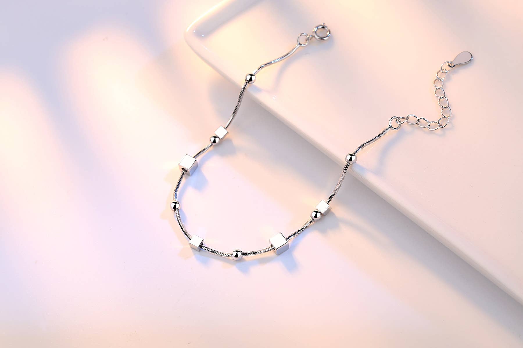 Jewelry Fashion Woman Bracelet Simple and Fresh Bracelet: Five-pointed star