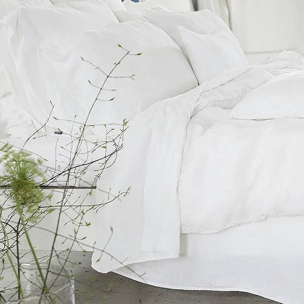 Linen Flat Sheet Optical White Stone Washed: KING (108 x 102)