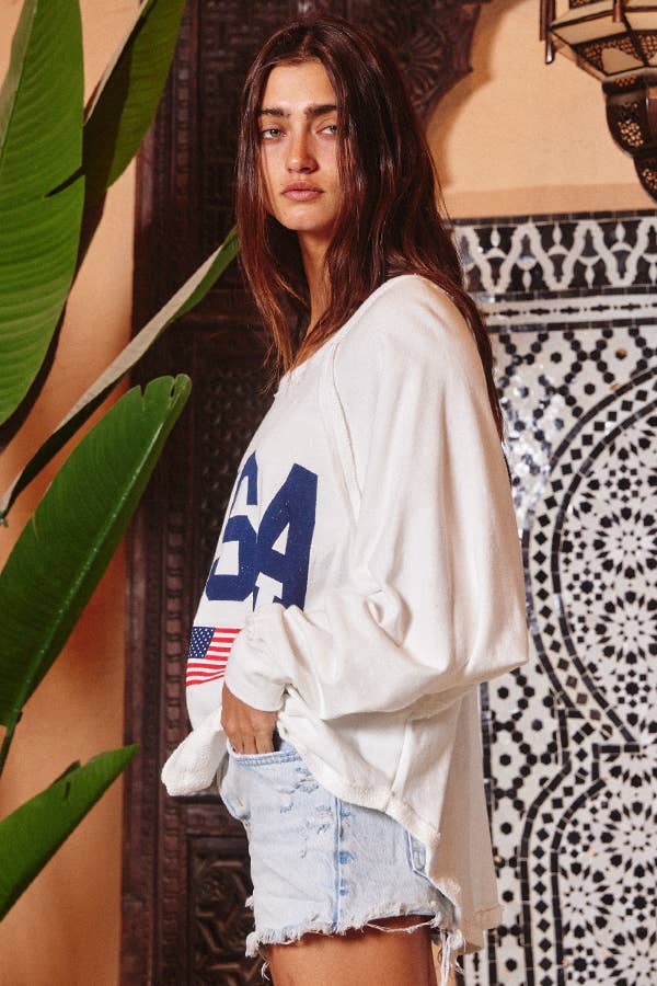 T1139-1B Graphic Semi- Crop Top, Gameday: OFF WHITE / S-M-L (2-2-2)