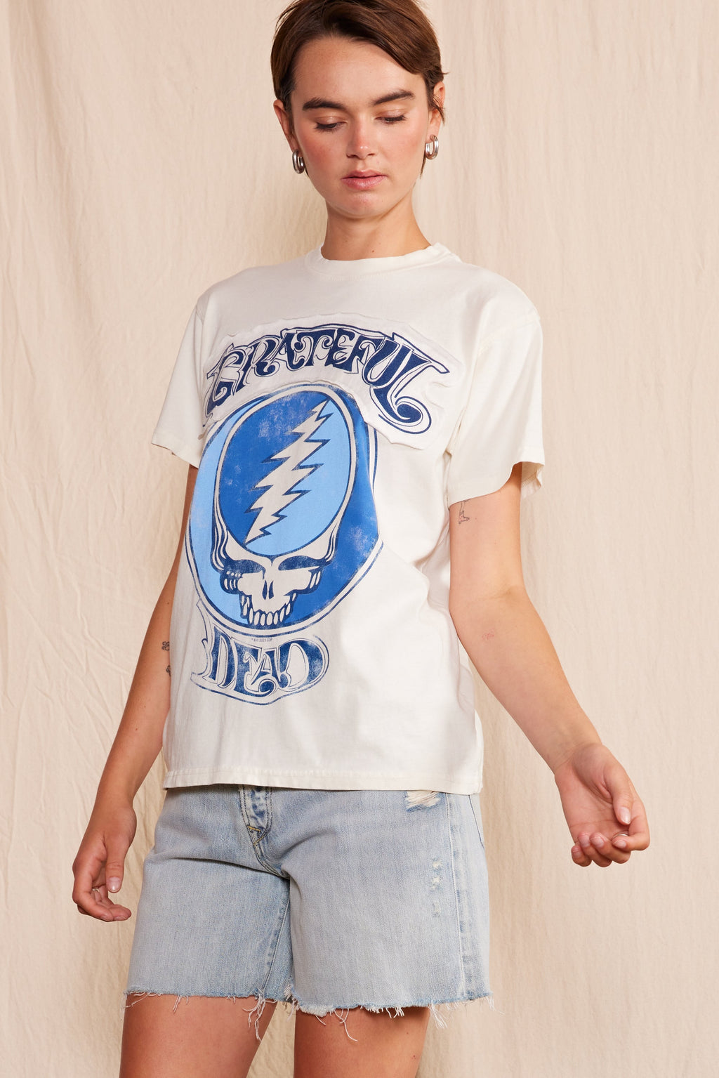 Grateful Dead Stella Blue Tee — product image