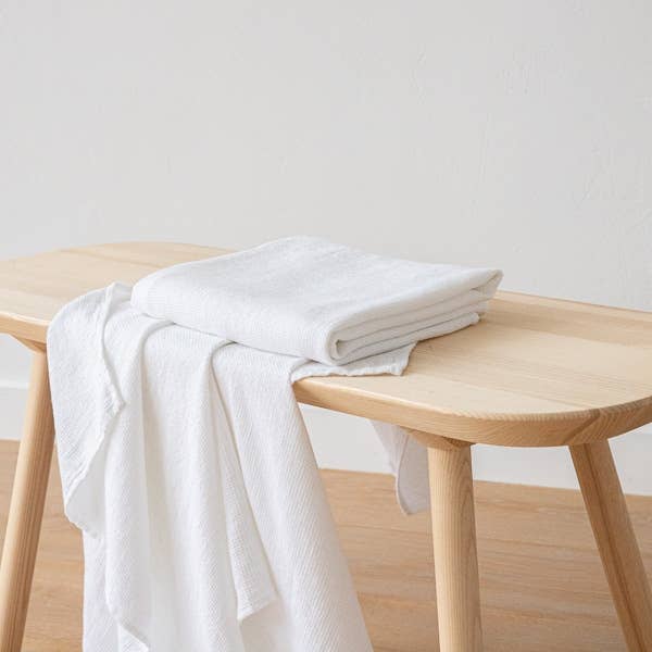 Linen Bath Towel Optical White Washed Waffle: 39 x 63