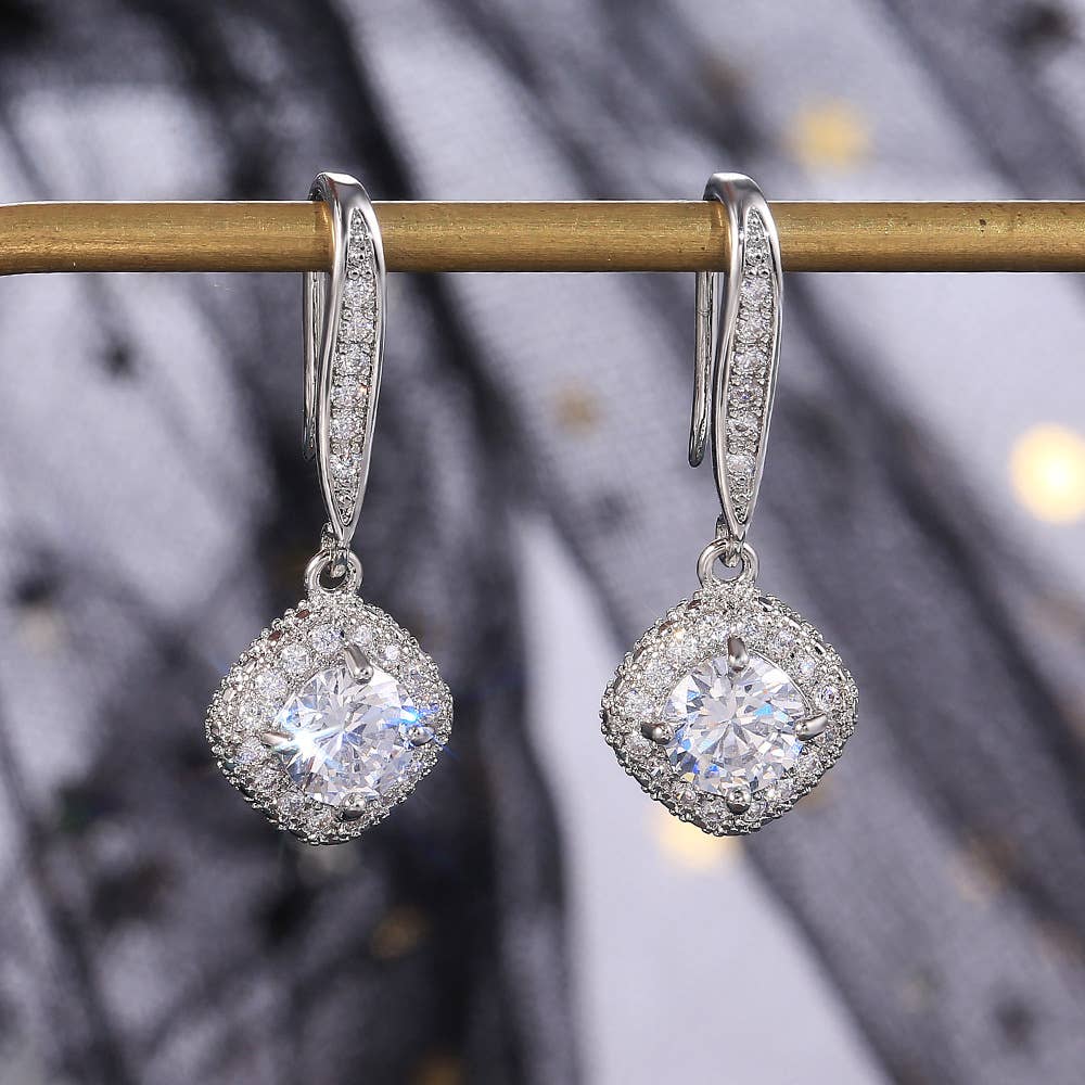 Cubic Zirconia Diamond Pendant Earrings: White