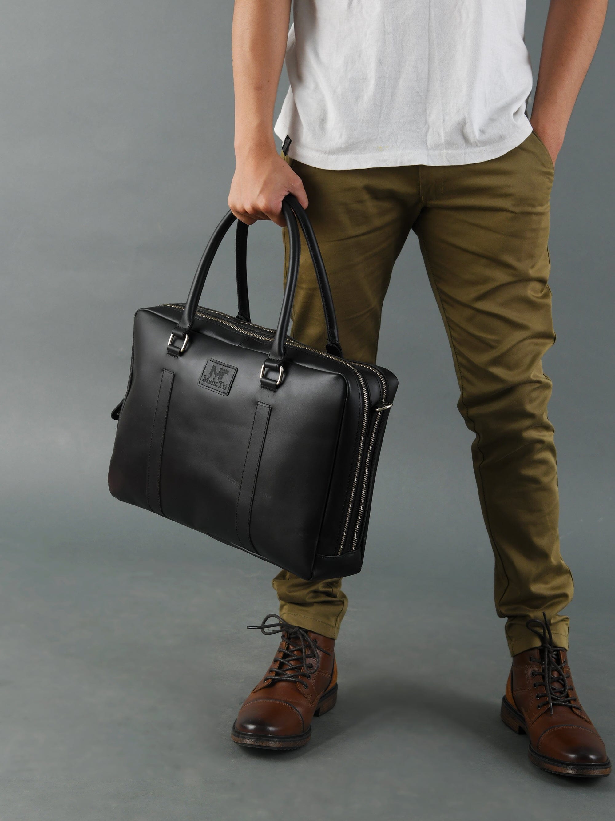 Dixon Black Buffalo Leather Laptop Briefcase — product image