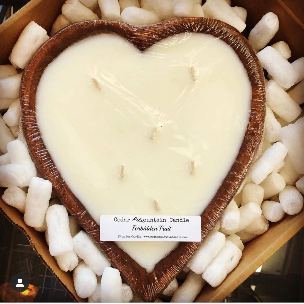 6 Wick Heart Shaped Dough Bowl Soy Candle - 30 oz: Citronella