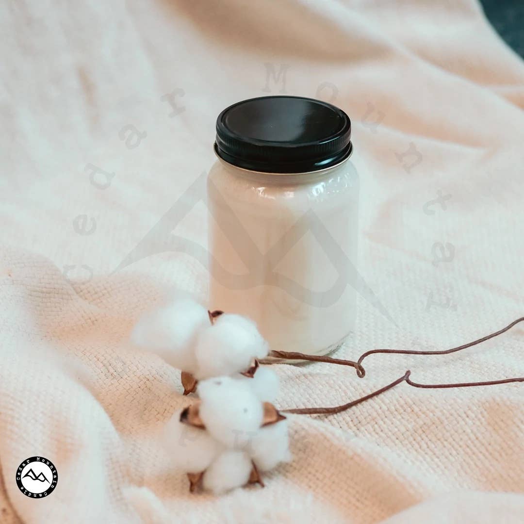 Private Label - Mason Jar Candle - Choose Your Scent: Mango & Coconut Milk / 13 oz