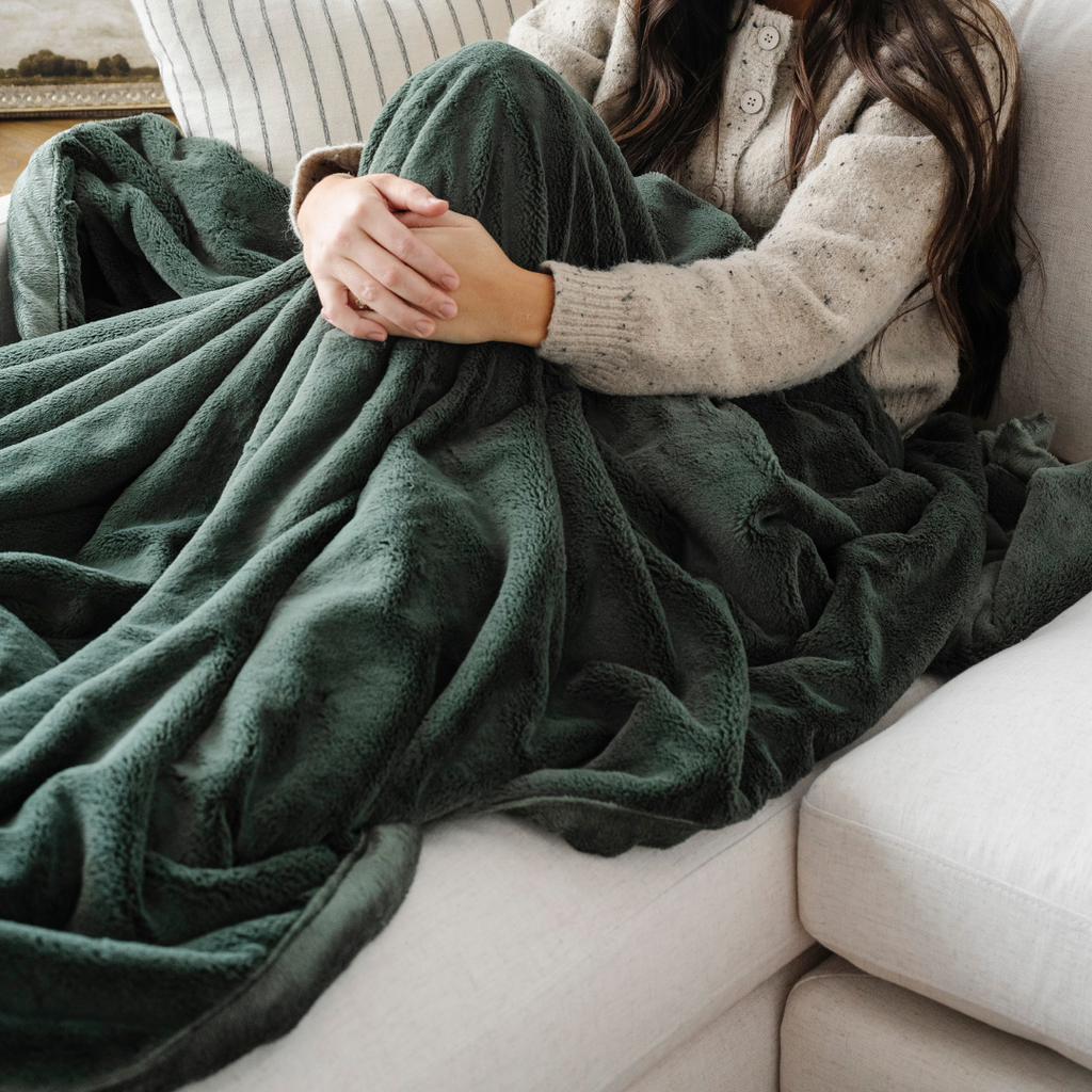 LUSH XL BLANKETS