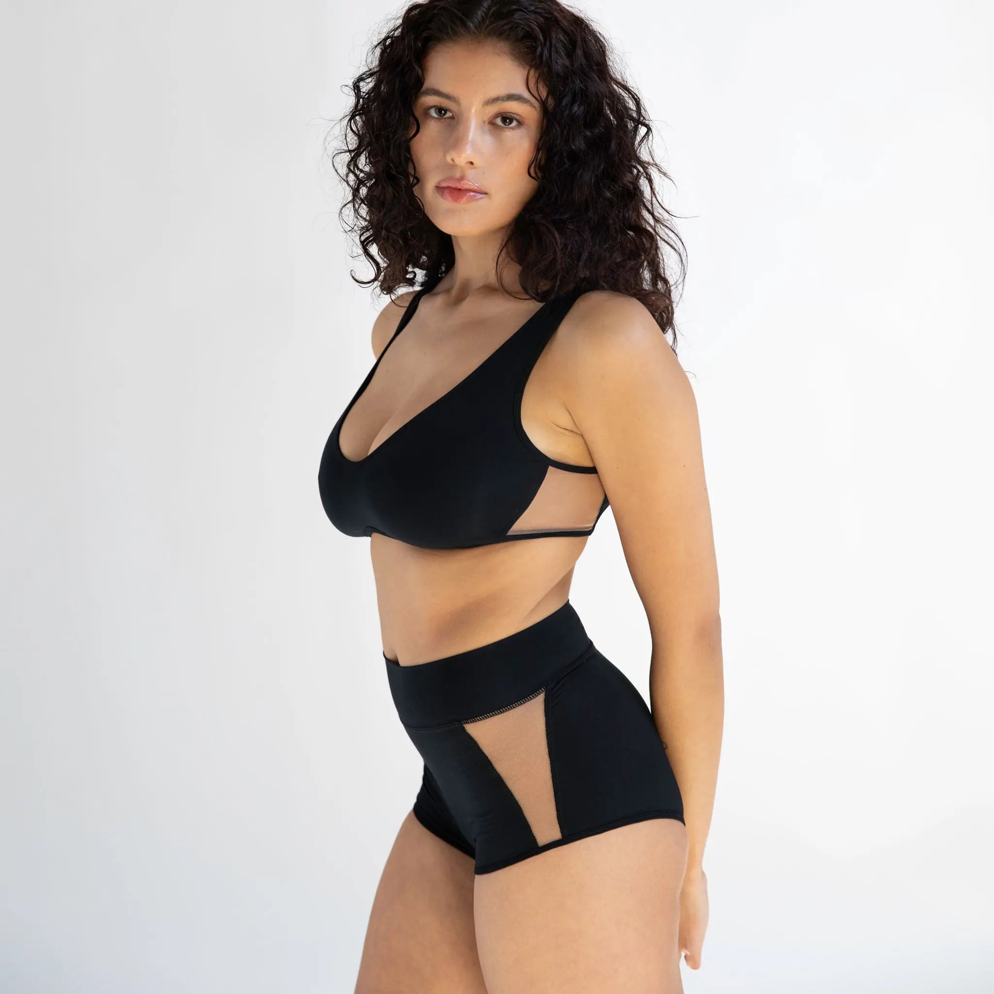 Core Shorty Black