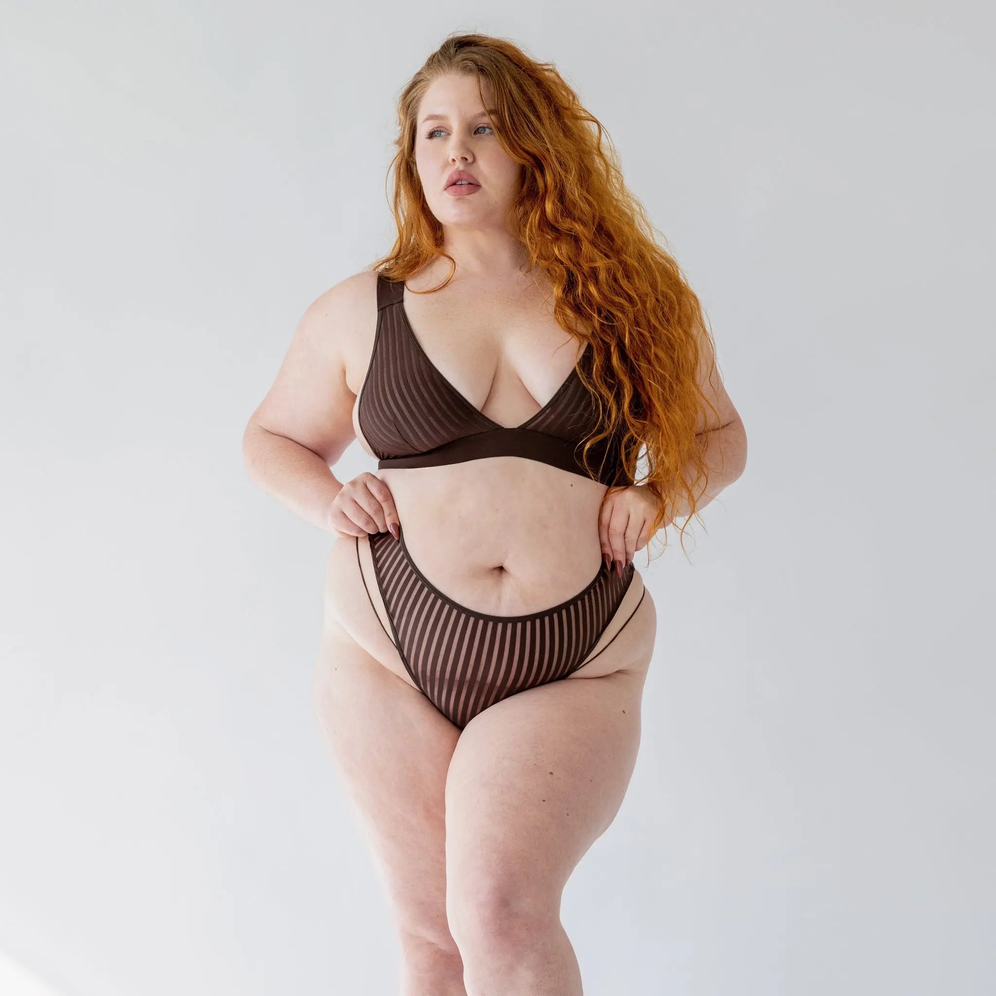 Vertigo V Neck Bralette Cocoa