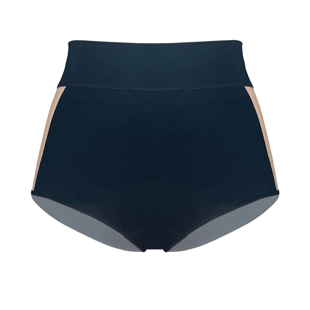 Core Shorty Black