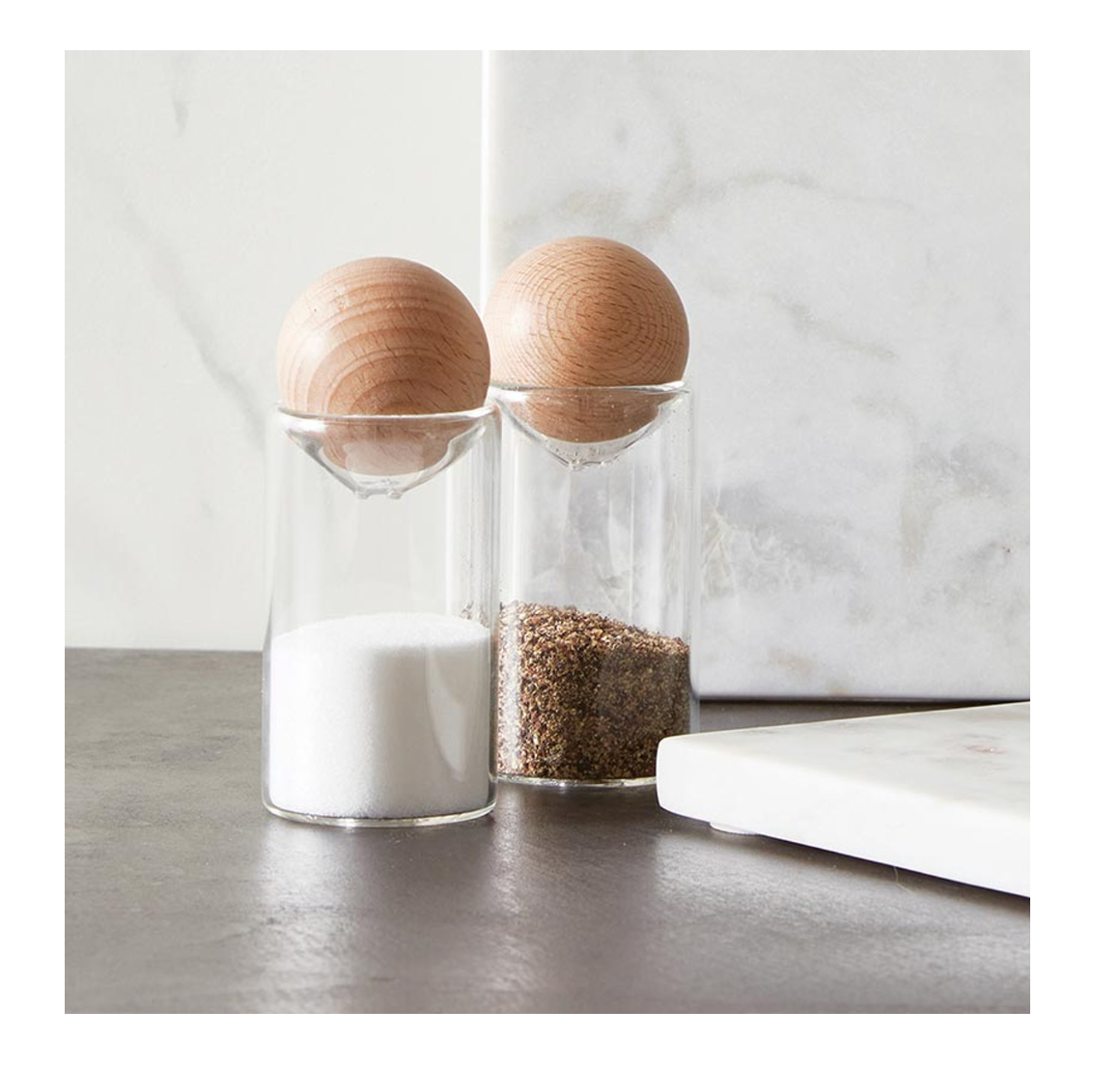 Glass Salt Pepper Shakers L6739