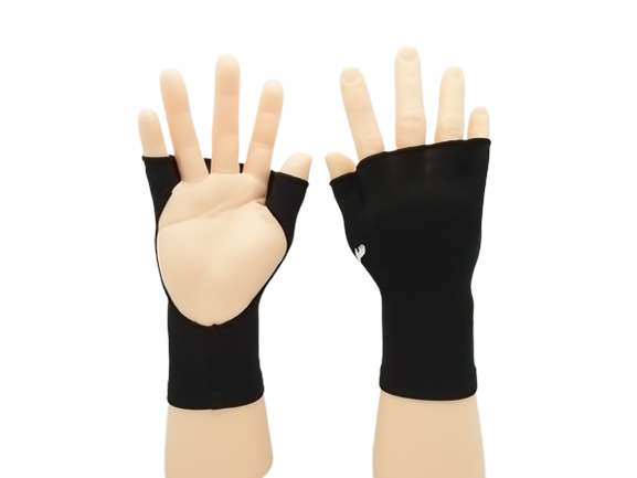 PalmFree™ Sun Gloves - Black - UPF 50+ — product image