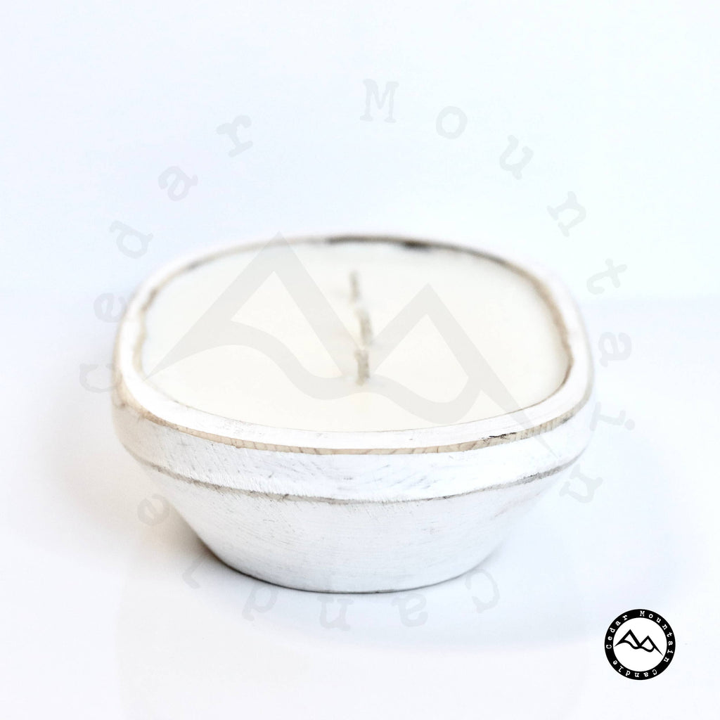 Spring & Summer - 3 Wick Wood Dough Bowl Candle: Vanilla Bean Nectarine / Natural Wood