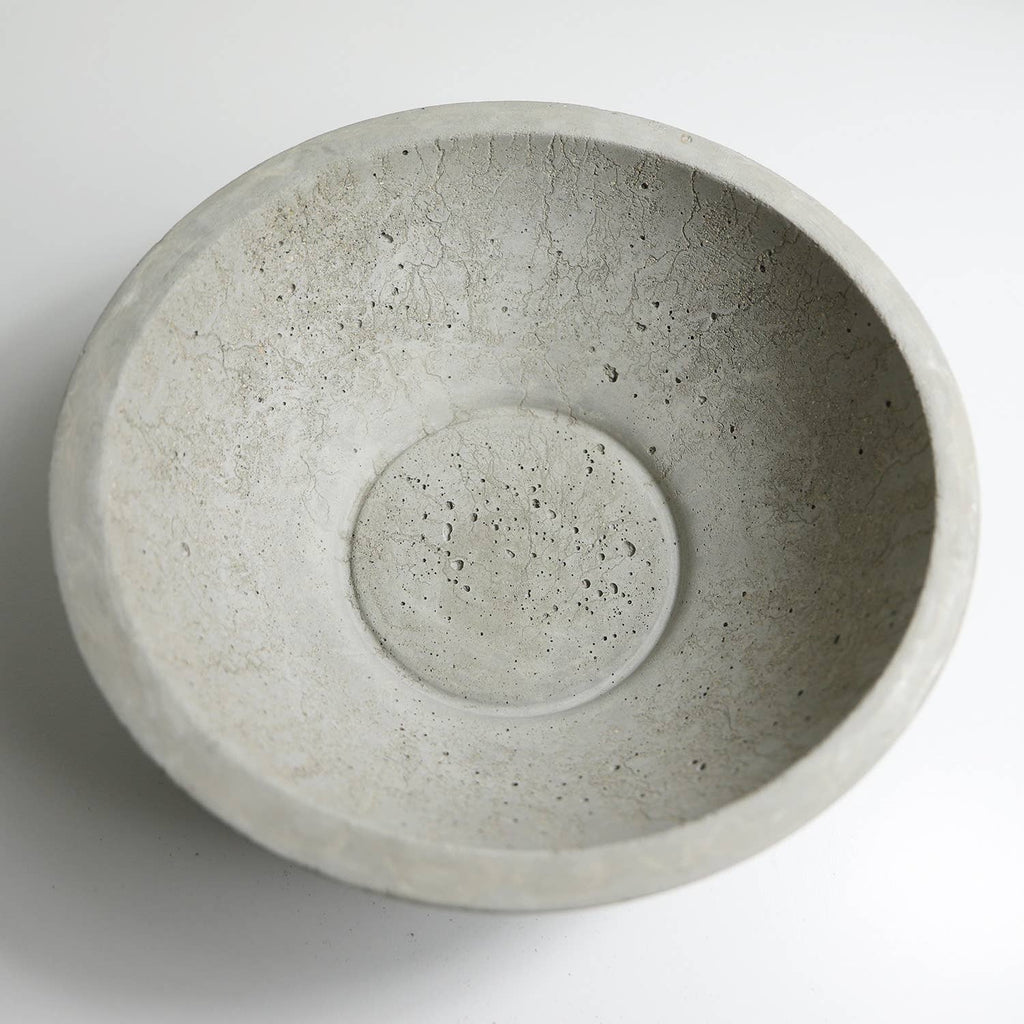 Giant Multi-Wick Candle in Cement Planter: Lavender & Tonic