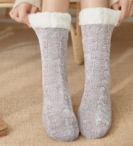 Knitted Sherpa Winter Socks, Christmas Socks, Silicone Grip: Pink — product image